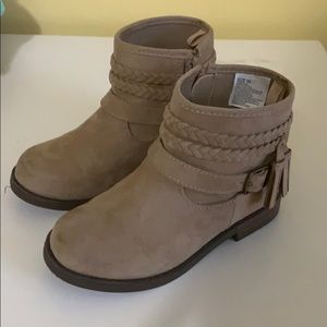 Toddler Girls Booties Size 10